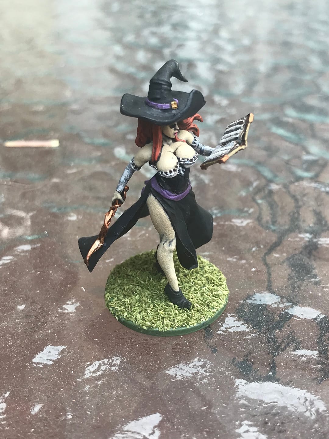 Customer photo review of Witch Hunter 04