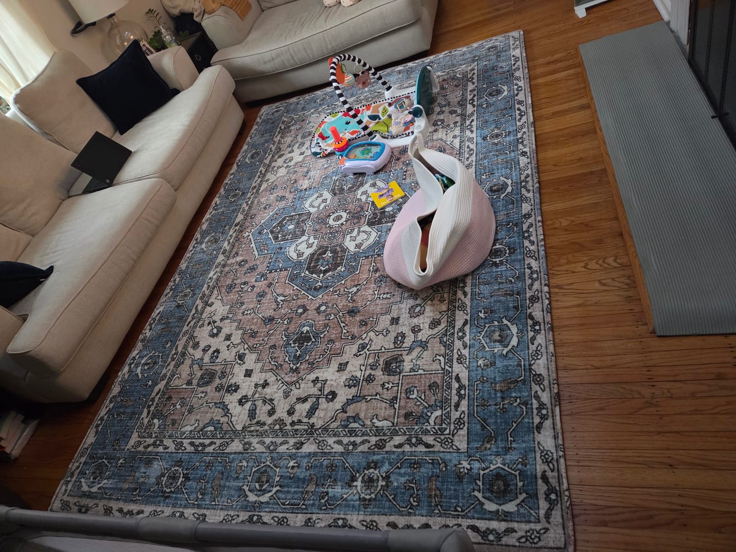 Customer photo review of Designer Relax Mat - 1.4" Thick Foam Base