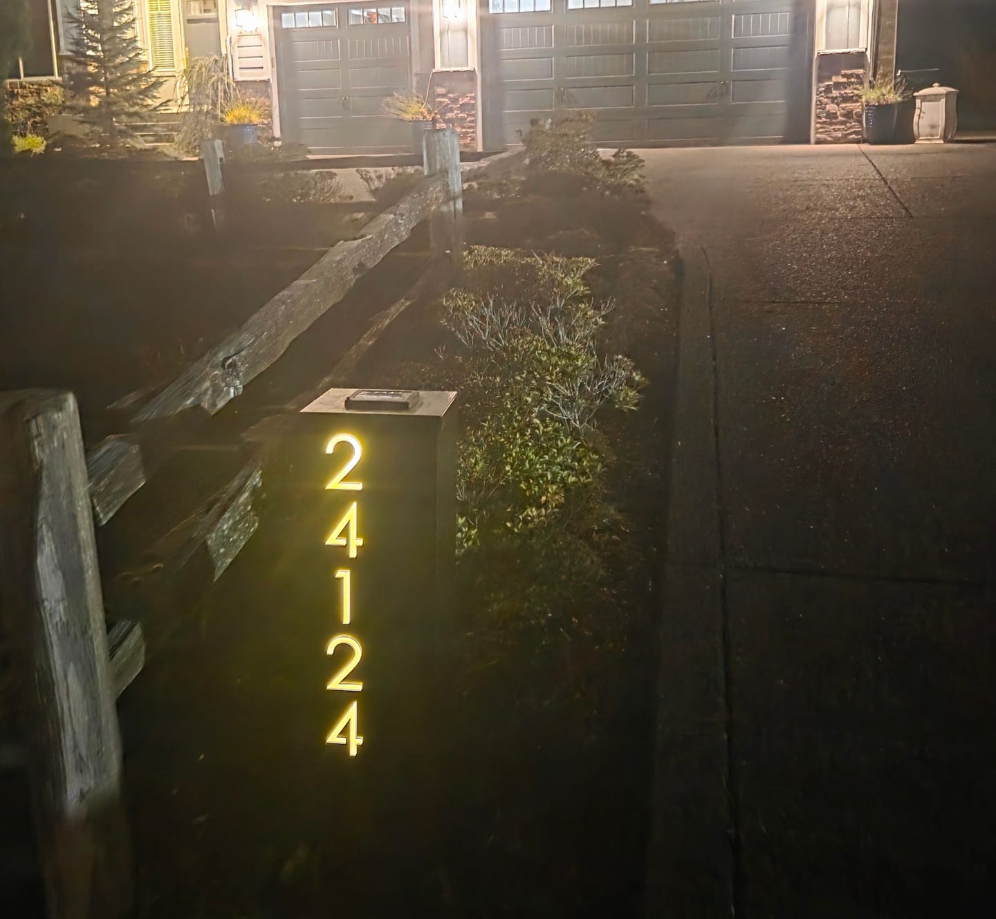 Customer photo review of Address Column