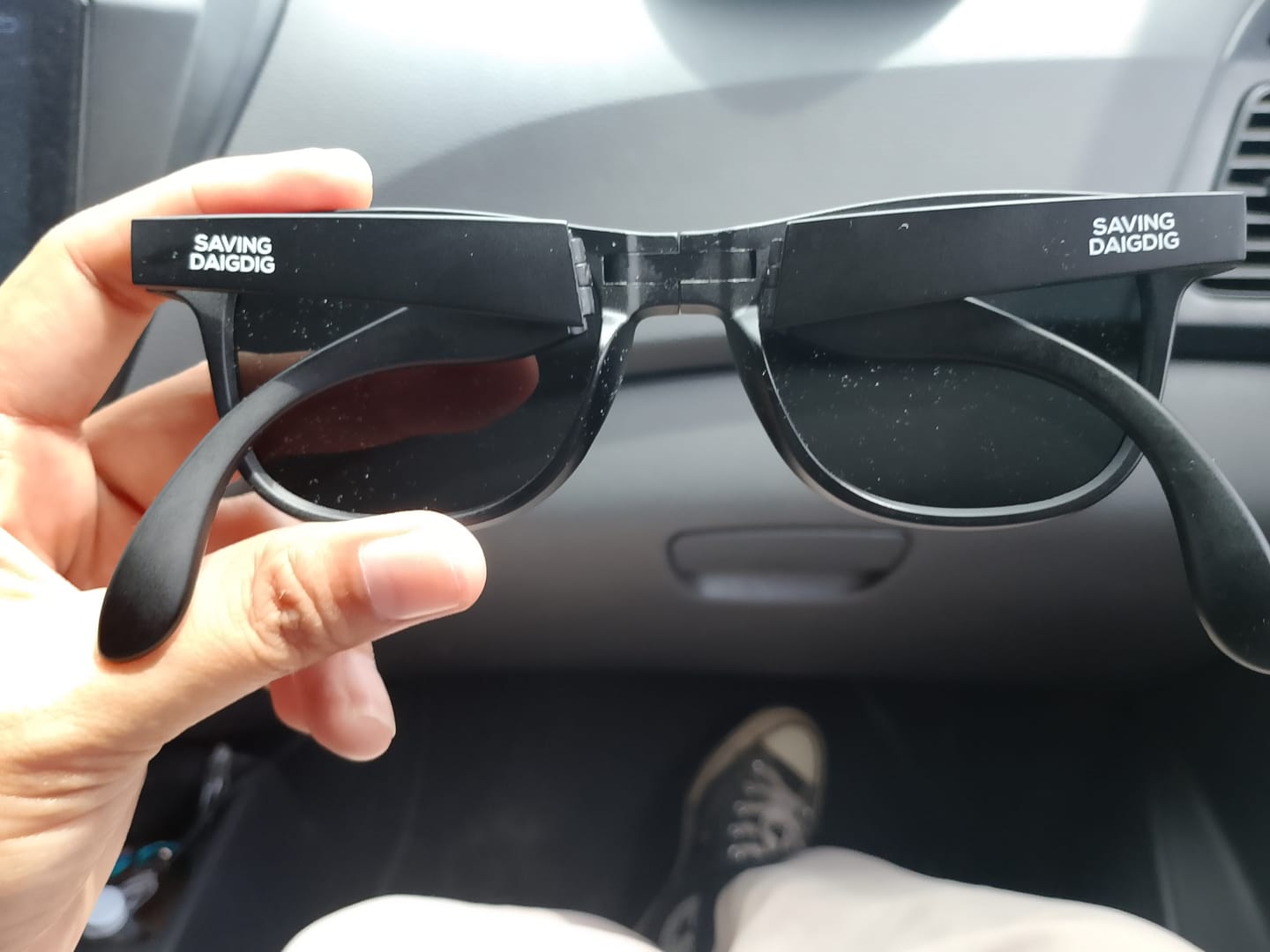 Customer photo review of OCEA™ - CHARCOAL BLACK