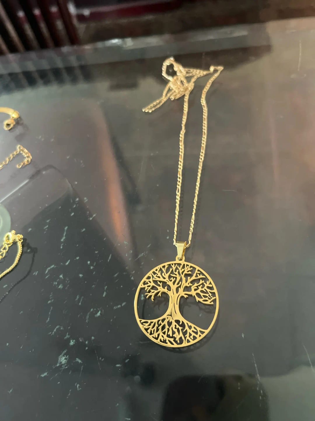Customer photo review of Pendentif arbre de vie (or)