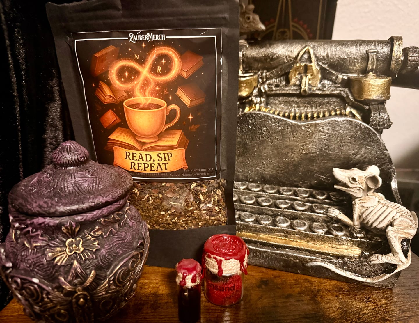 Customer photo review of Read, Sip, Repeat – Pu Erh & Guayusa mit Kakao-Nougat-Geschmack | Limitierter Booklover Tee