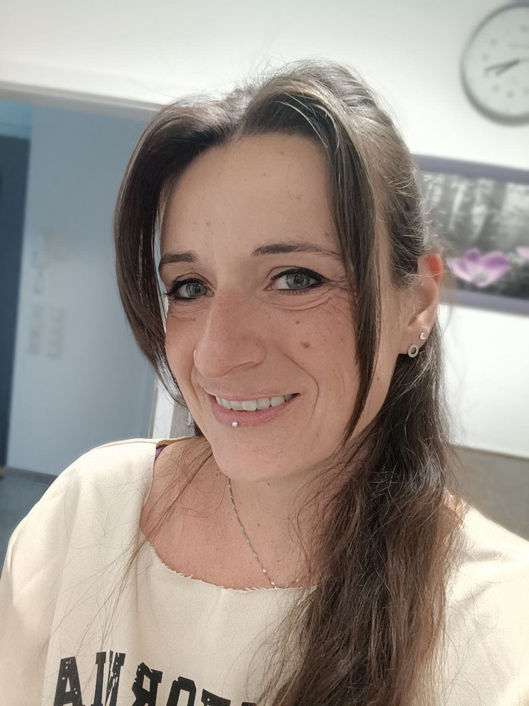 Customer photo review of Circle Piercing | Chirurgenstahl