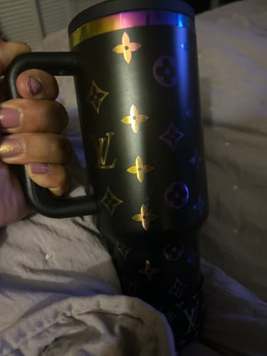 Customer photo review of Designer Holographic 40 OZ Insulated Car Cup ❤️