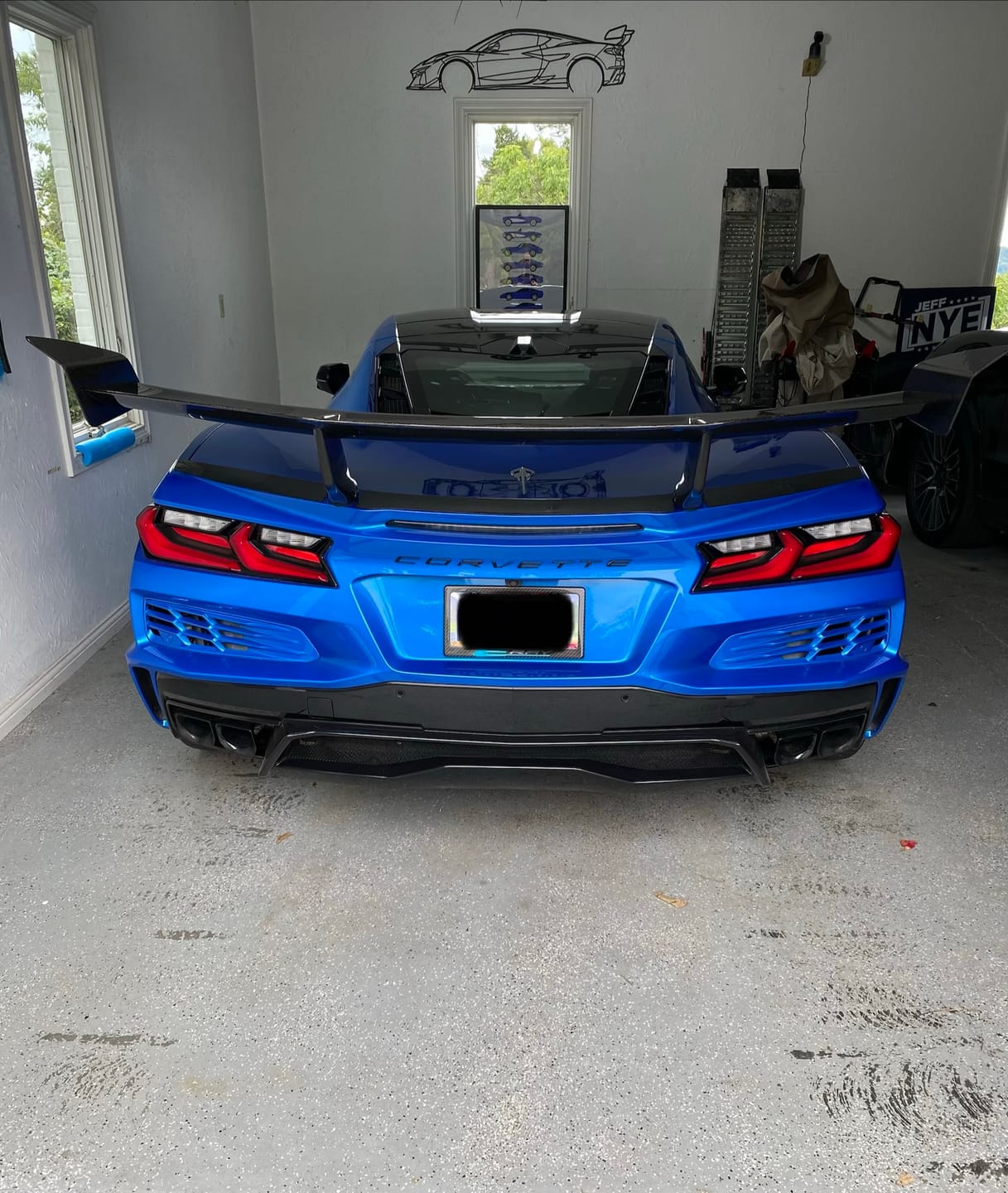 Customer photo review of C8 ZR1X Detailed Silhouette Metal Wall Art