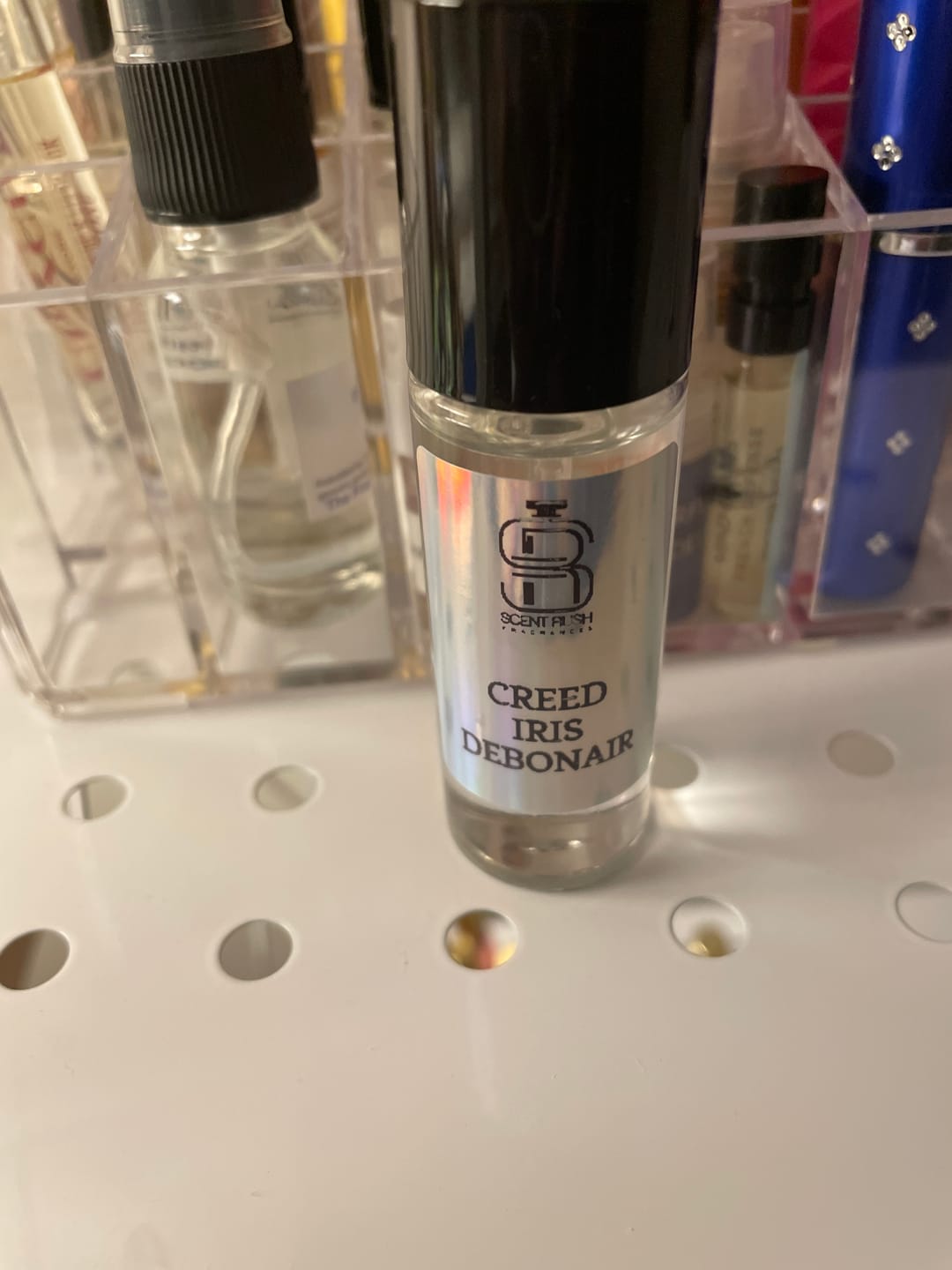 Customer photo review of Iris Debonair | Floral Woody | Decant Sample