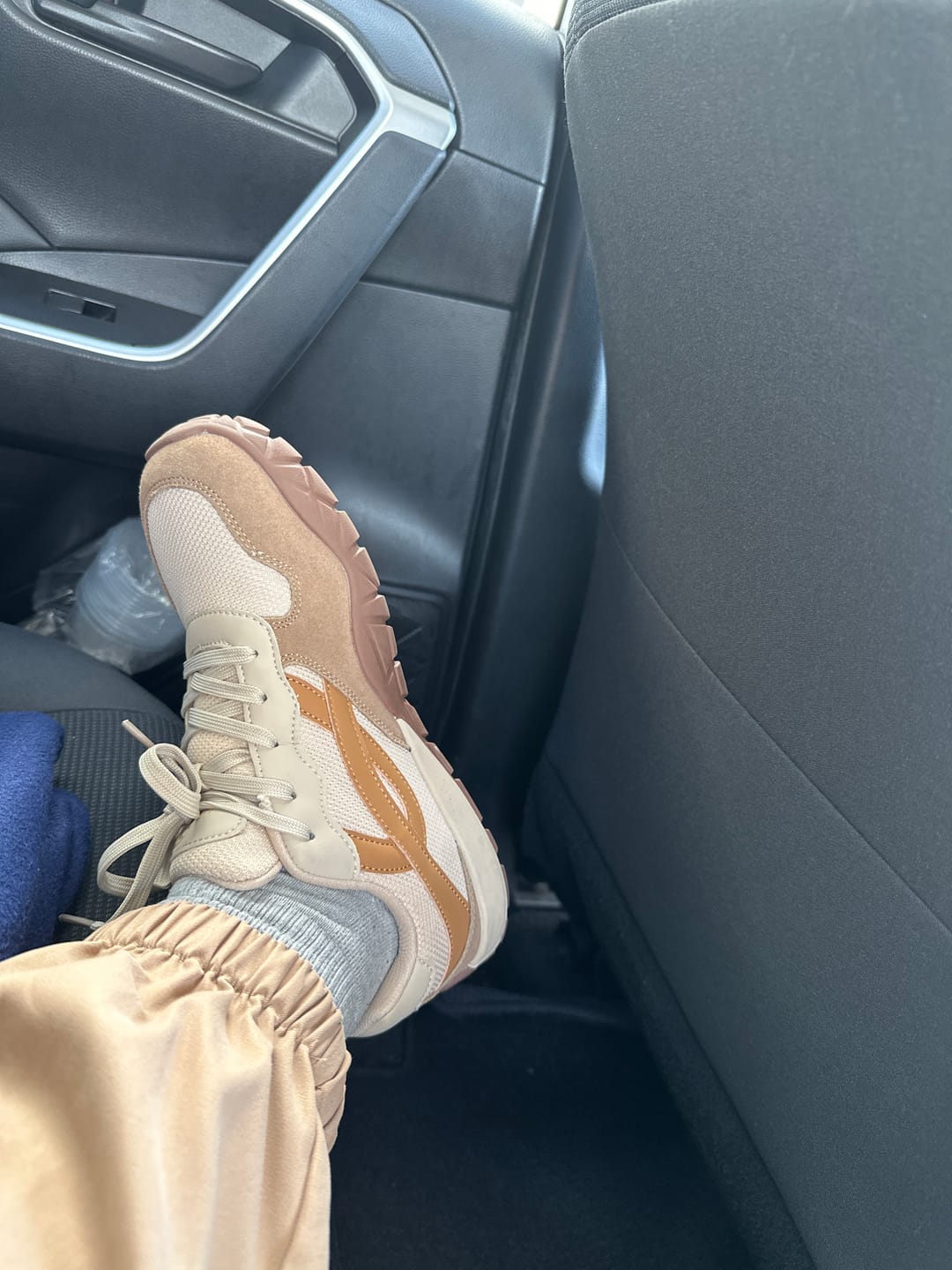 Customer photo review of Hareball - Wide Toe Sneakers