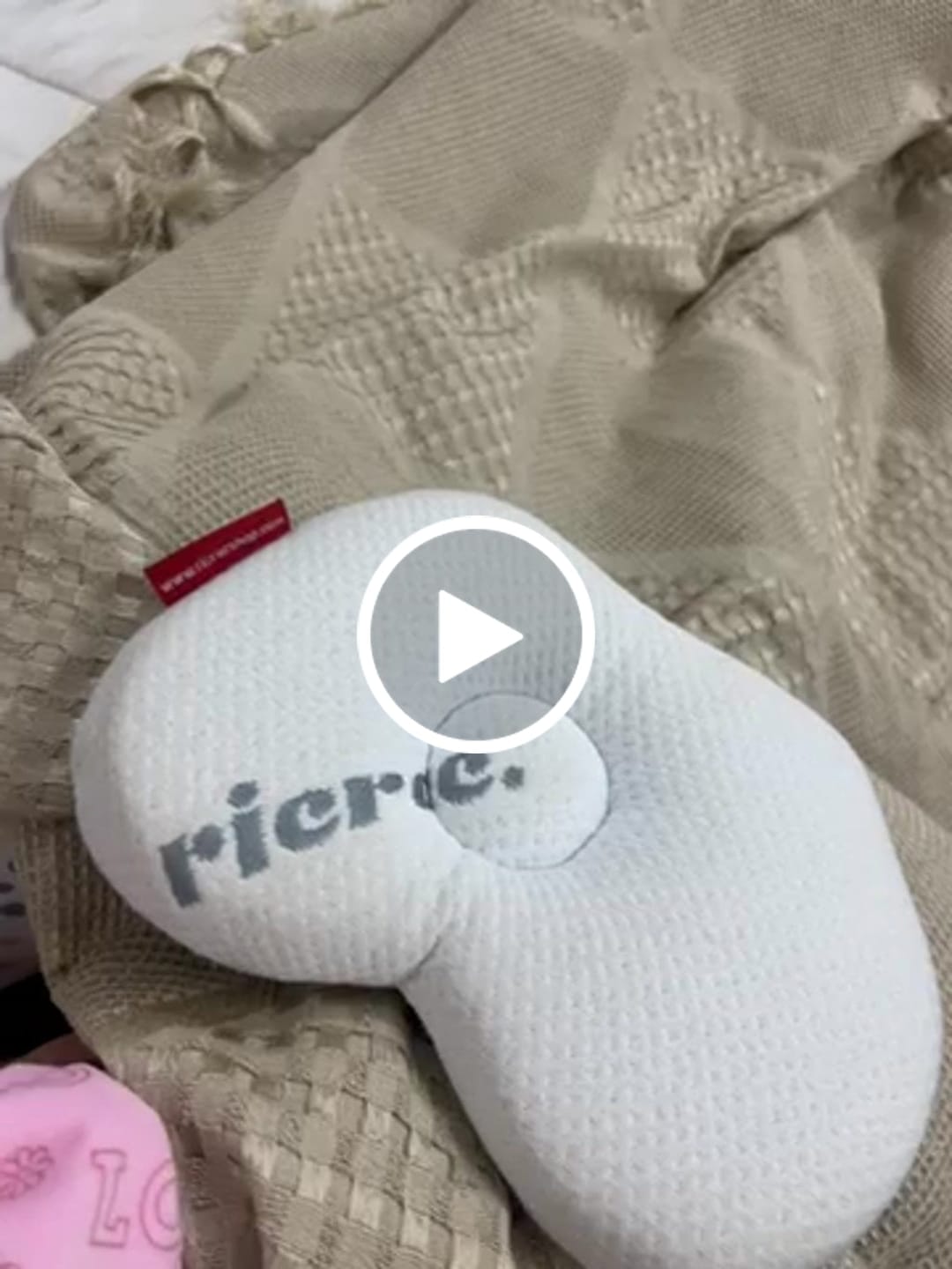 Customer video review of Memory Foam Baby Head Pillow - Rede