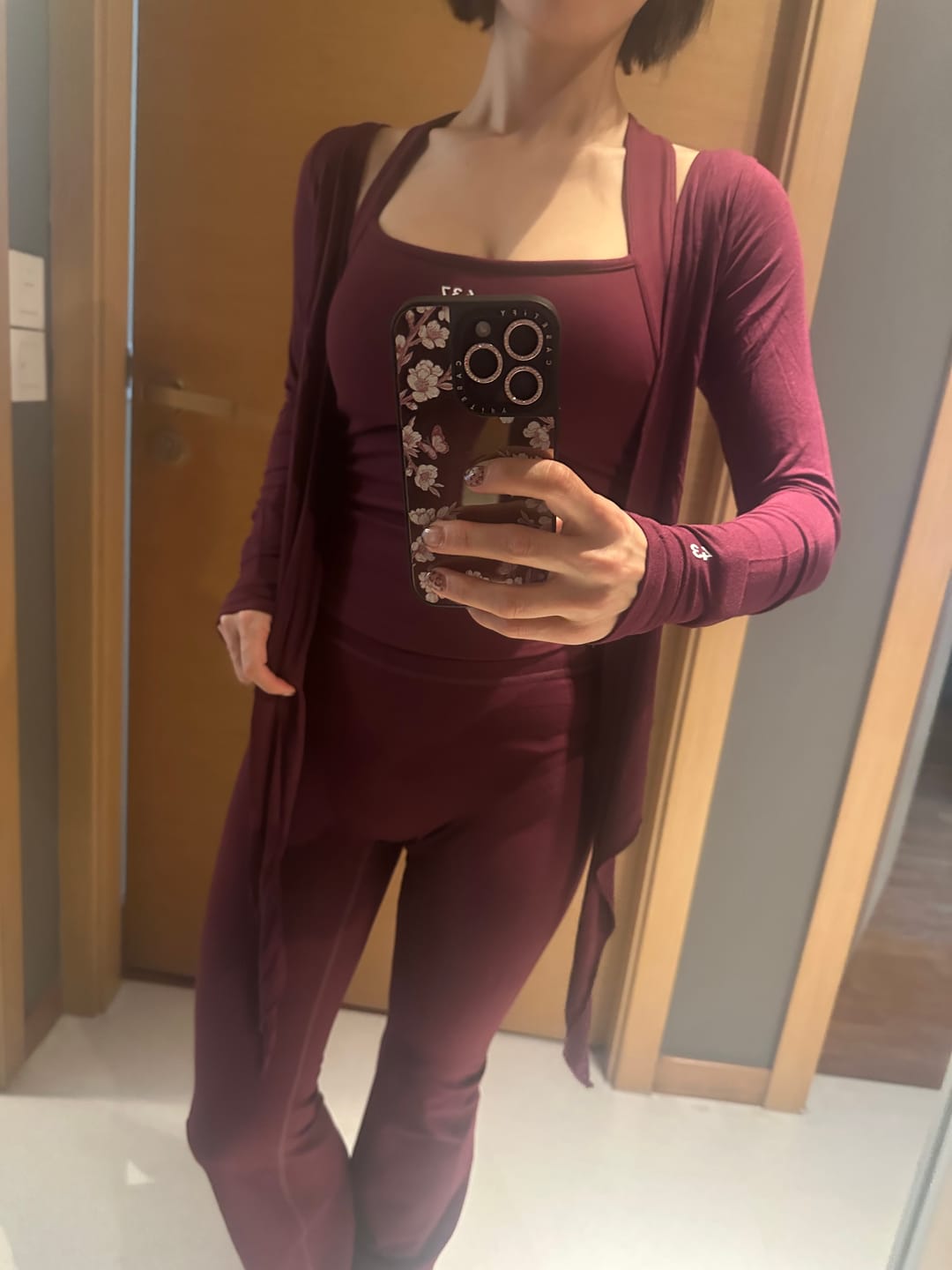 Customer photo review of The Leisure Pant Navy