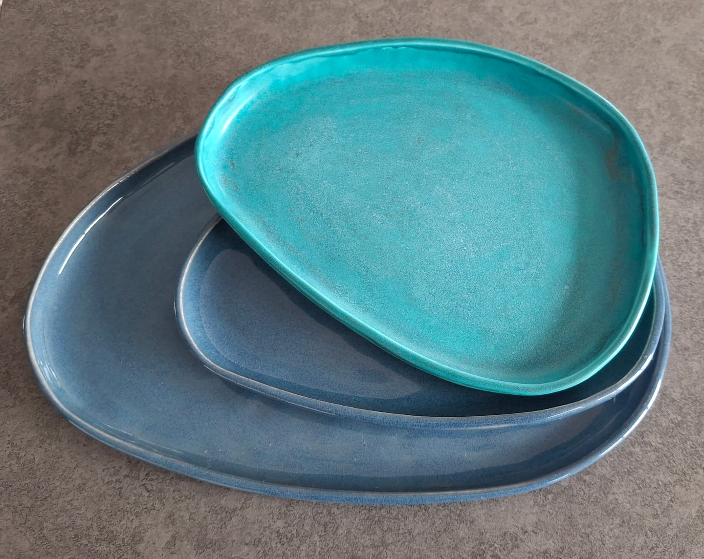 Customer photo review of Abbots Turquoise Matte Midfire Brushable Glaze