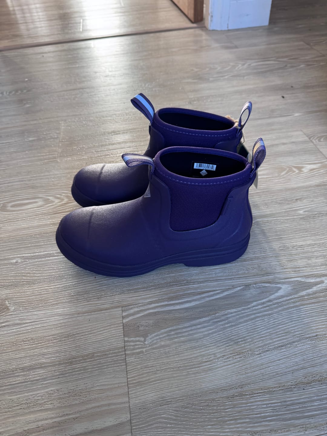 Customer photo review of Women's Rainscape Chelsea Boots