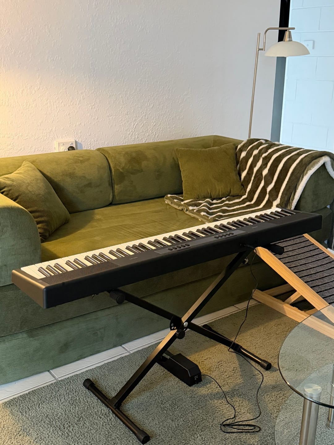 Customer photo review of Donner DEP-07 Tragbares Digitalpiano mit 88 halbgewichteten Tasten