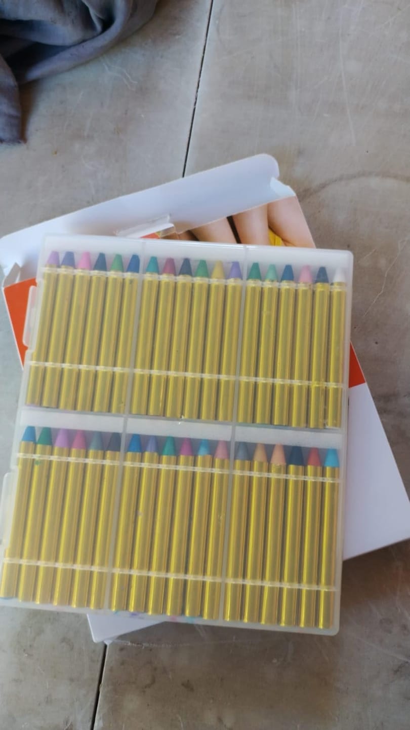 Customer photo review of Face & Body Paint Crayons