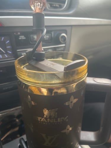 Customer photo review of Designer Holographic In-Car Insulated Cup 40 OZ