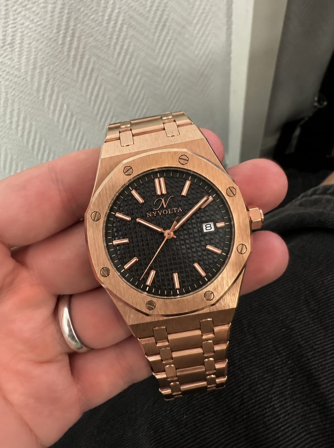 Customer photo review of Nyvolta® Aston