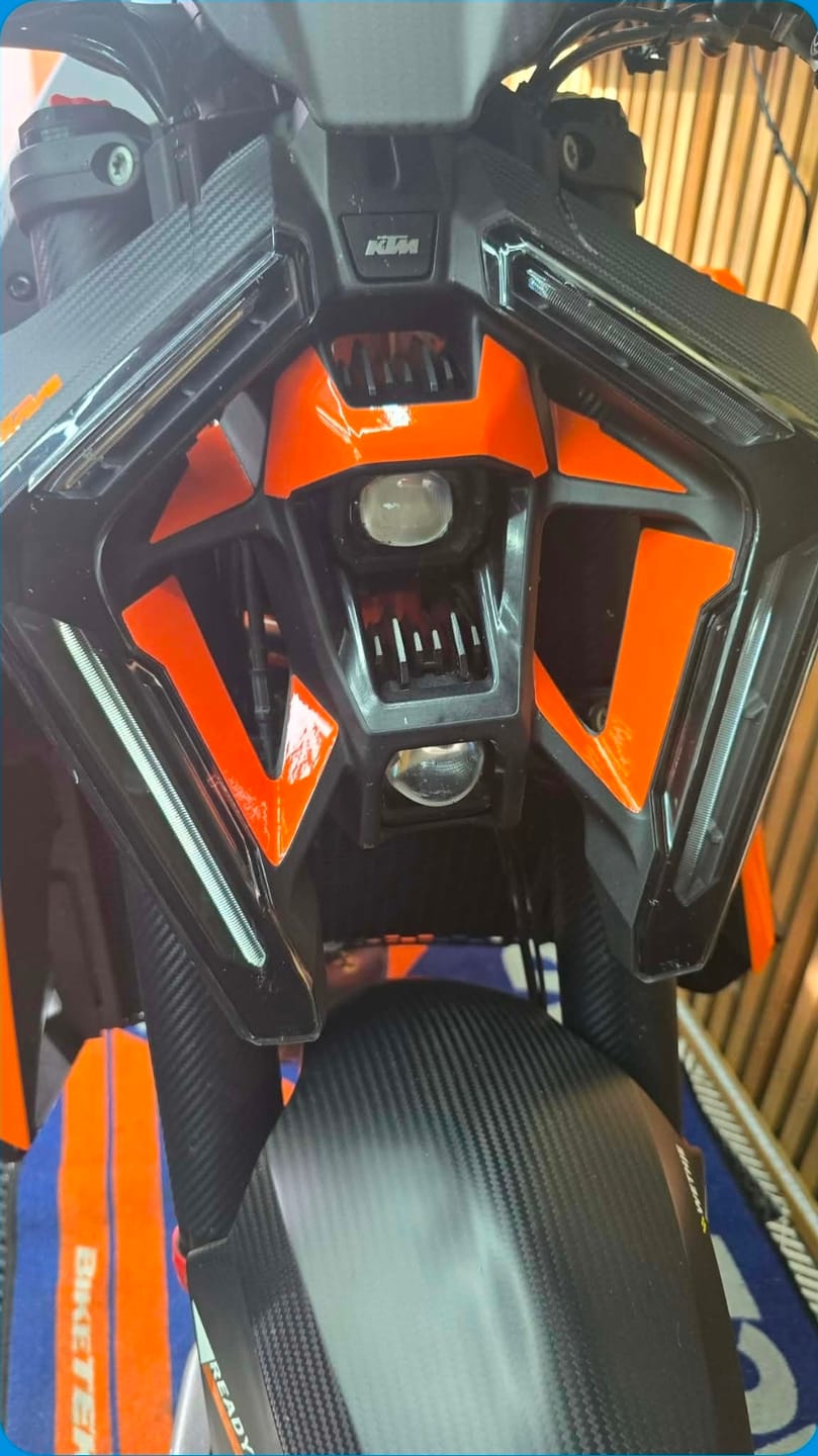 Customer photo review of Headlight Inner Graphics - KTM 1390 Super Duke R/EVO