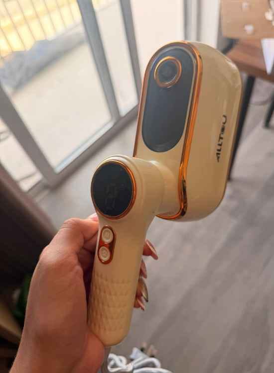 Customer photo review of Portable Steam Iron - Dual Use - 1300W