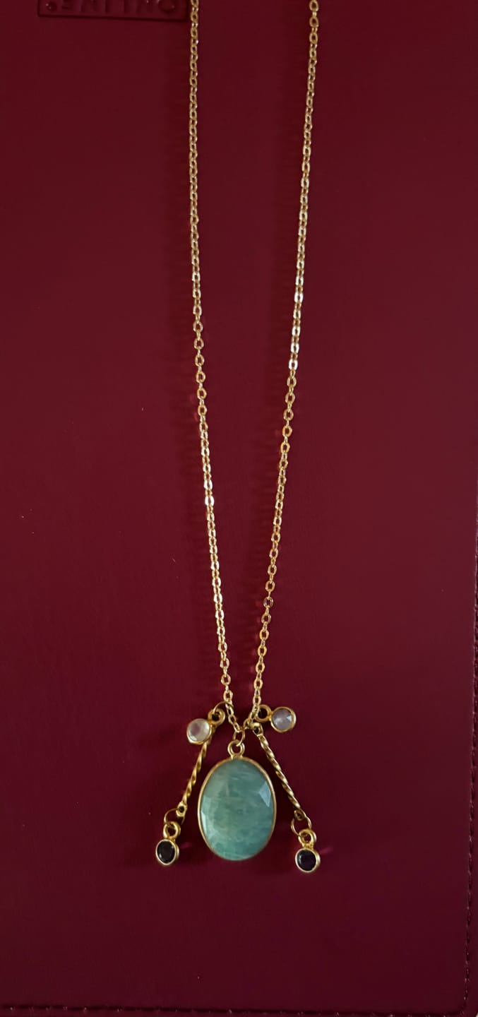 Customer photo review of Onde douce — Collier Amazonite, Pierre de lune & Améthyste