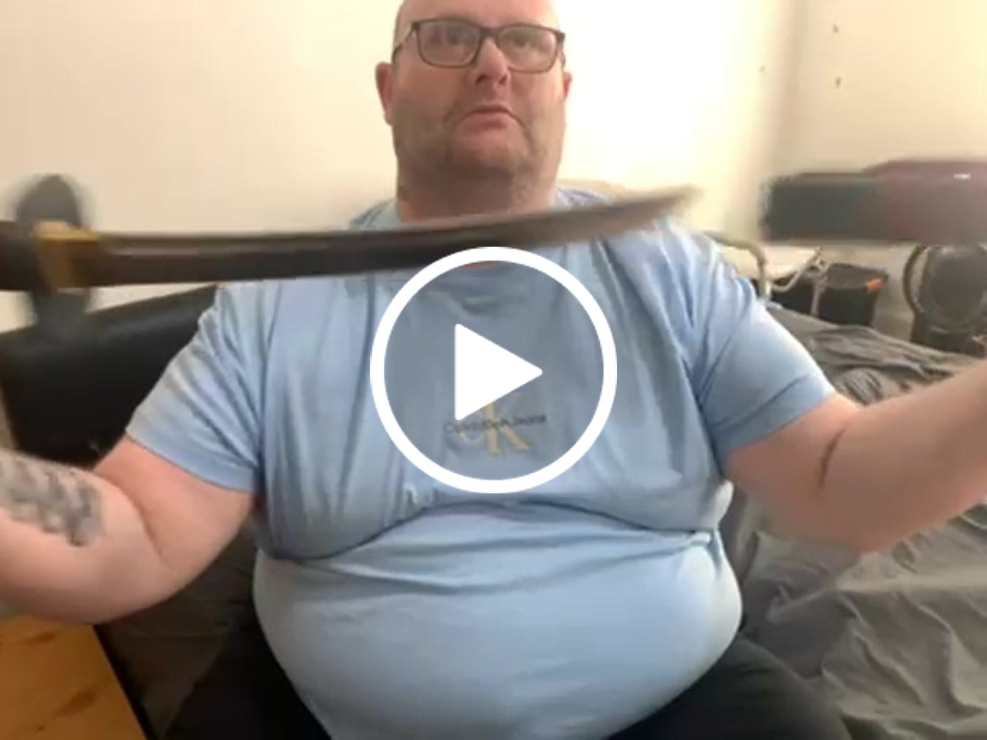 Customer video review of "Karoshi" Clay Tempered Hand Forged Tanto In 1095 HCS