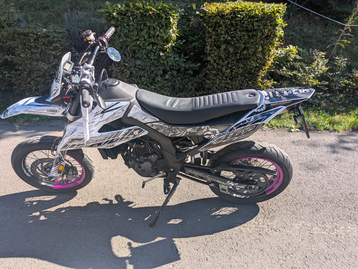 Customer photo review of NEW! FADED DRAGON - GRAPHICS KIT