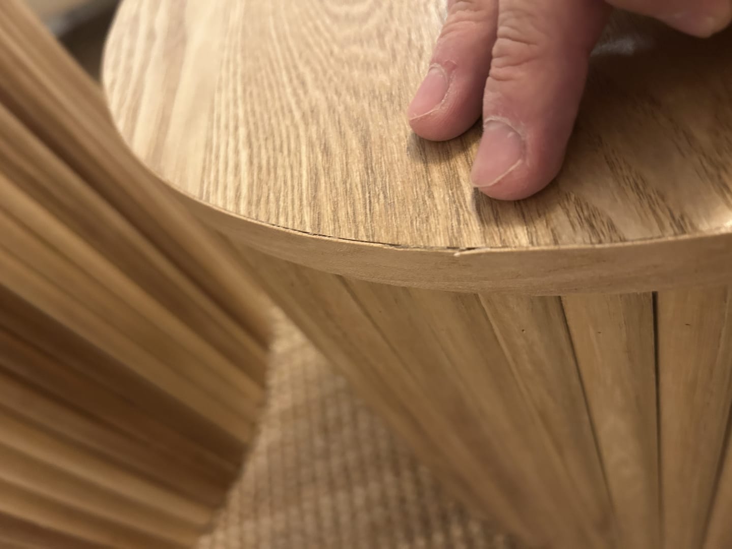 Customer photo review of YATOMI - Set de 2 tables basses rondes en bois massif avec rangement