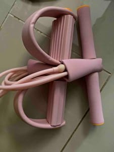 Customer photo review of 4 Tüplü Pedallı Karın ve Bacak Egzersiz Lastiği - Pembe