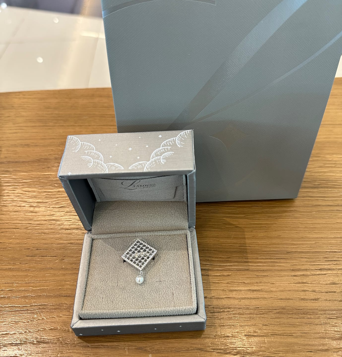 Customer photo review of Amulet Ring with Pearl