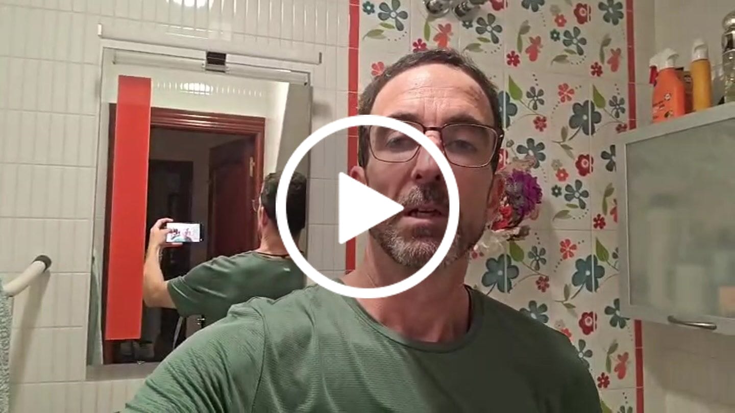 Customer video review of Upright Necklace