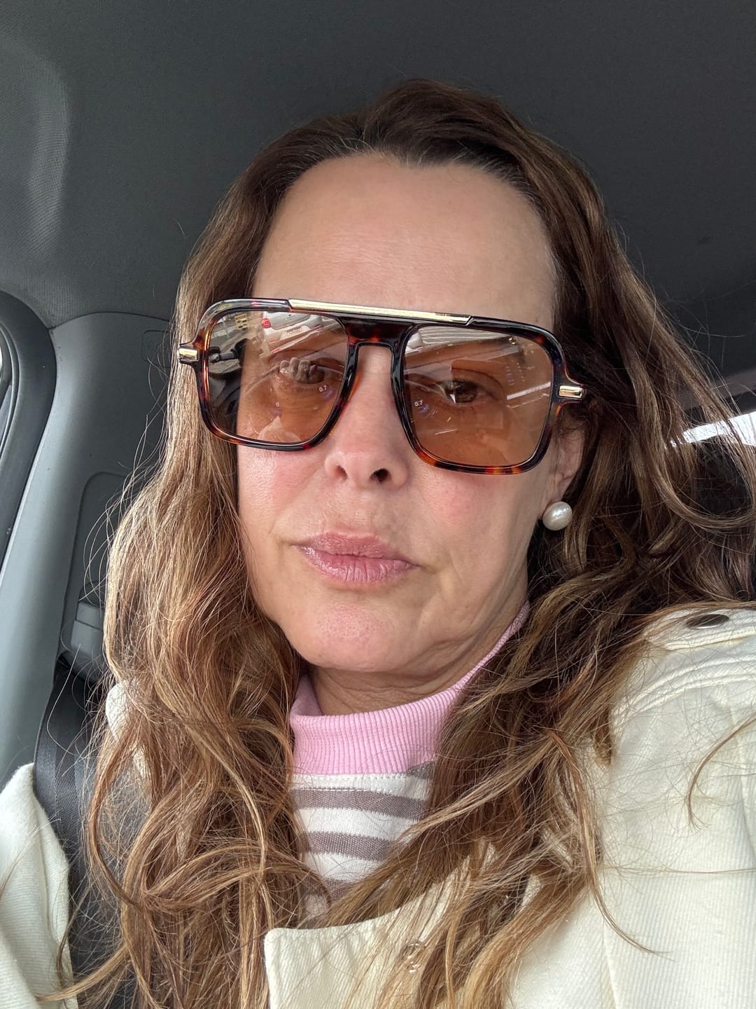 Customer photo review of Óculos Serifos | Lançamento