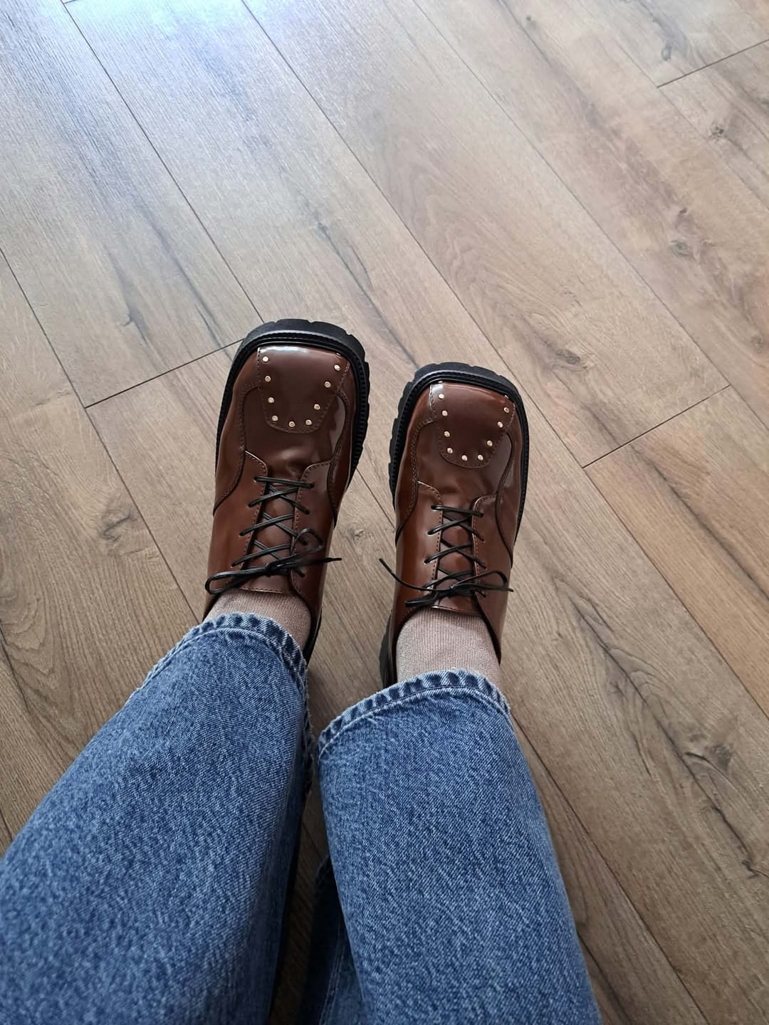 Customer photo review of "Espresso Oxfords, Brown"
