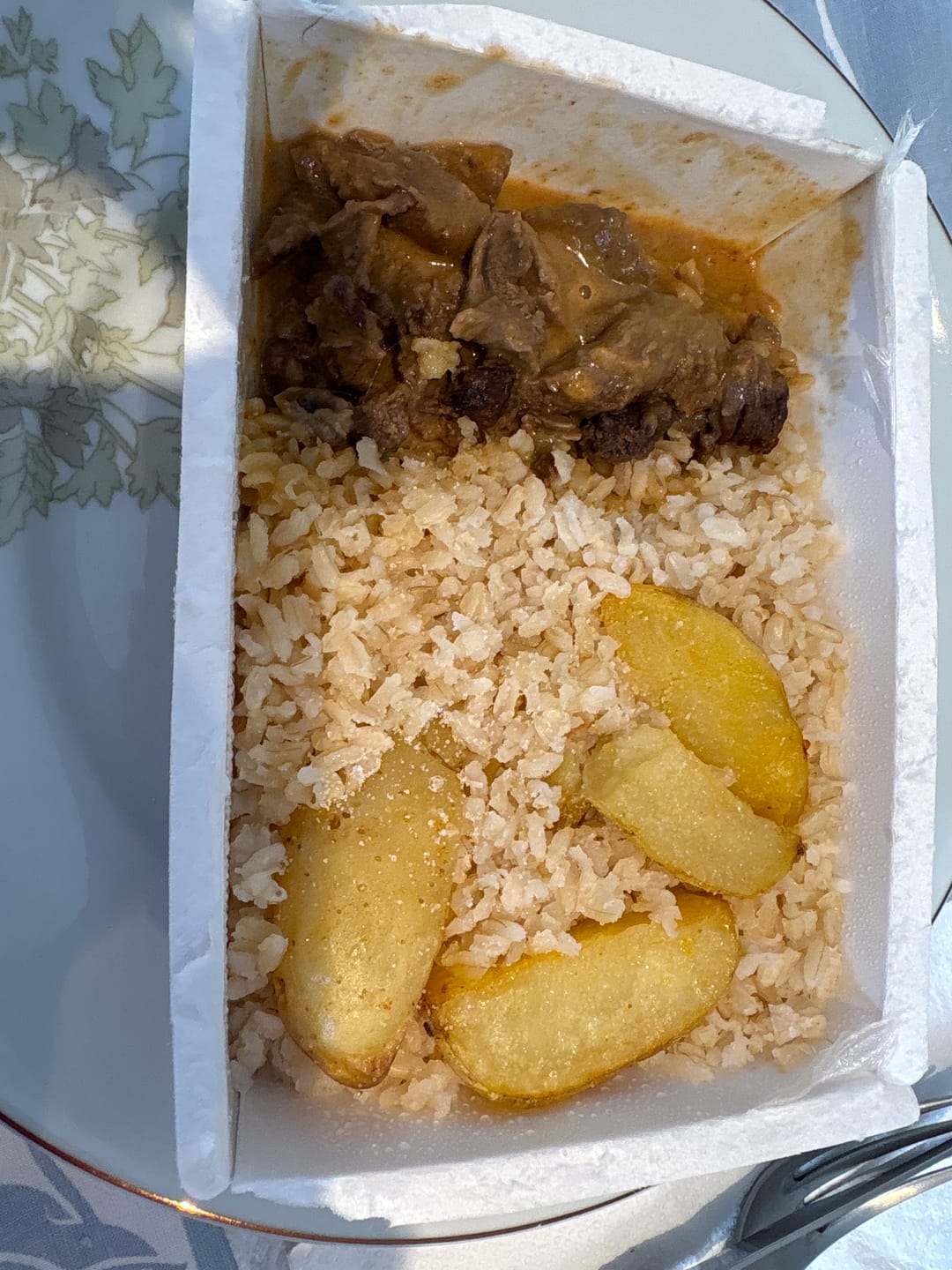 Customer photo review of Strogonoff de Filé Mignon, Arroz Integral e Batata Rústica