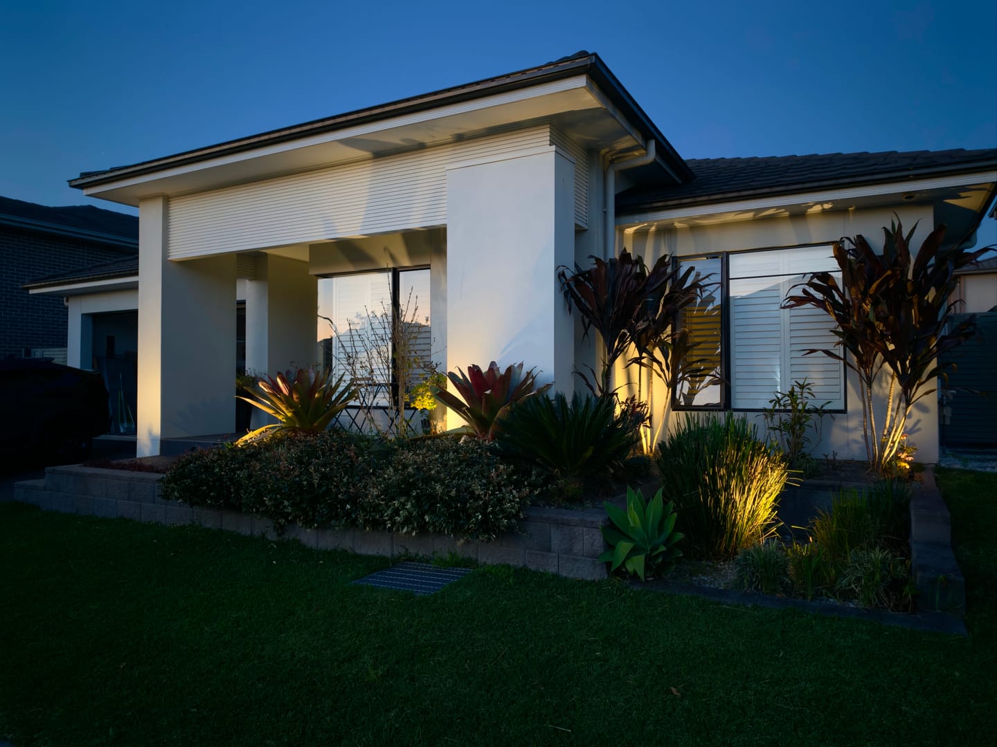 Customer photo review of GardenBrite™ Solar Spotlight Pack