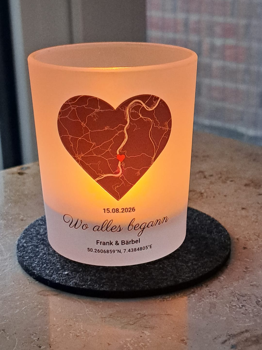 Customer photo review of Wo alles begann - Personalisiertes Teelichtglas für Paare