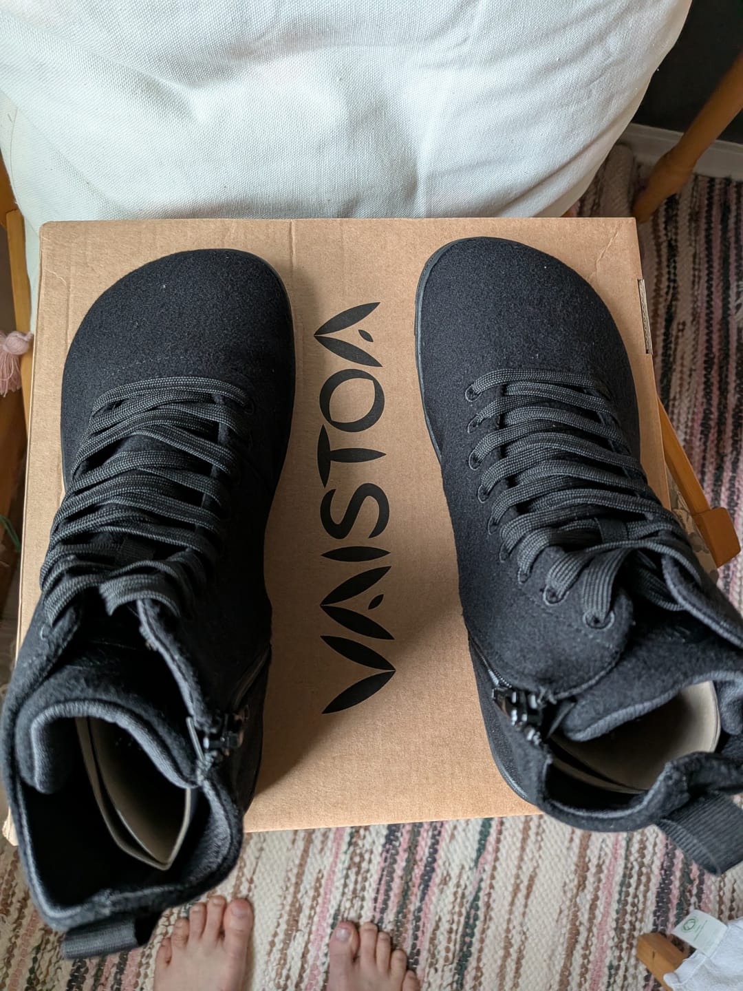 Customer photo review of Vaistoa Tunto 2 | Felt Barefoot Sneakers