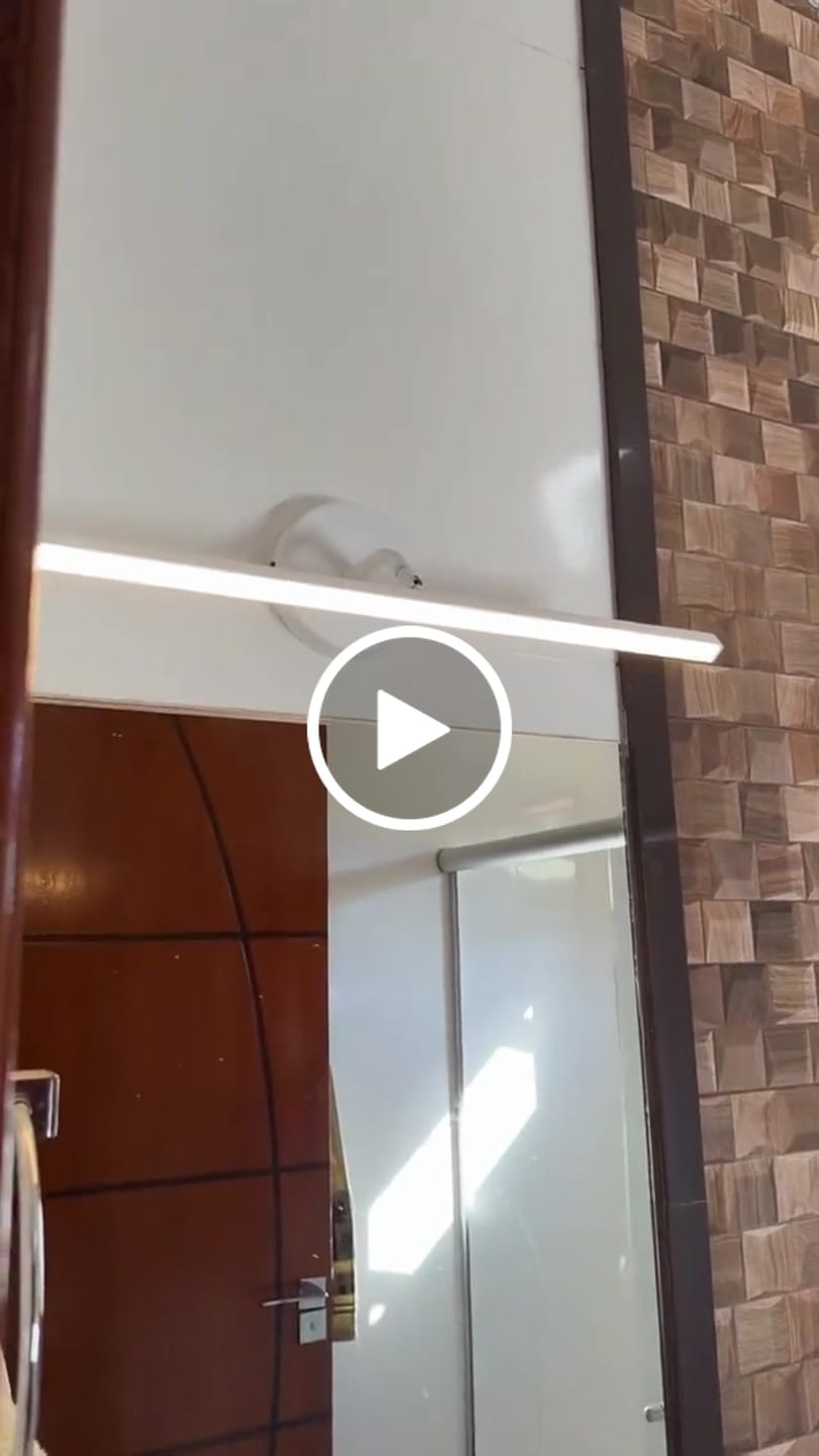 Customer video review of Arandela de Parede LED para Espelho 50cm