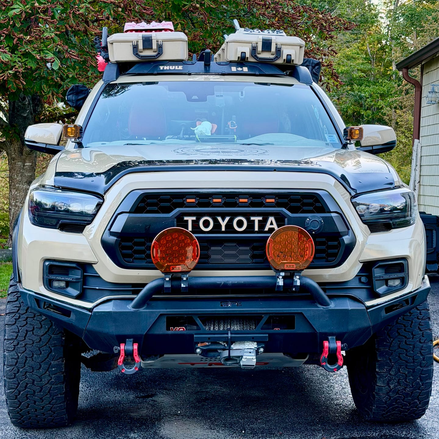 Customer photo review of Universal Intensity SOLIS 21 Driving Light Cover - Amber Lens (SJB21LENA)