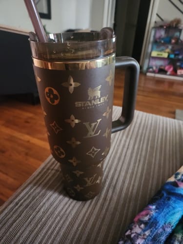 Customer photo review of Designer Holographic In-Car Insulated Cup 40 OZ