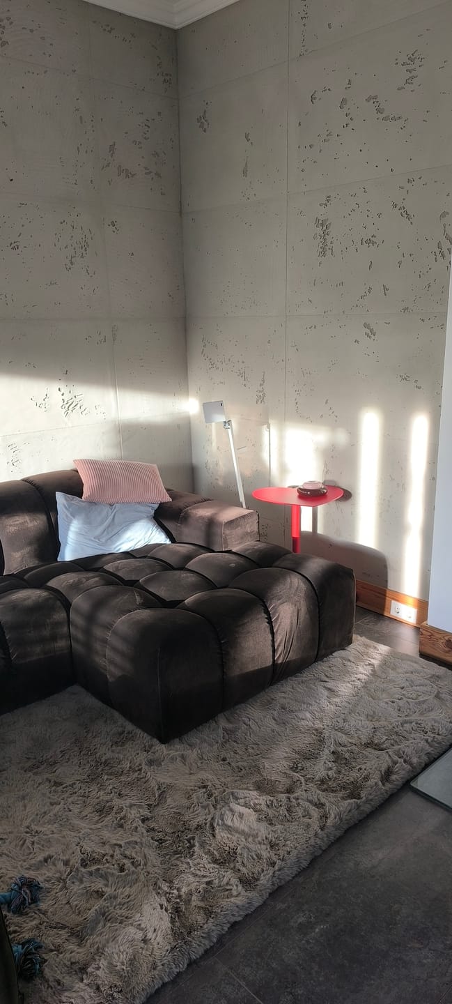 Customer photo review of Beistelltisch | Couchtisch aus Metall AMOR | KAWENTSMANN x DAS BRUNS HAUS