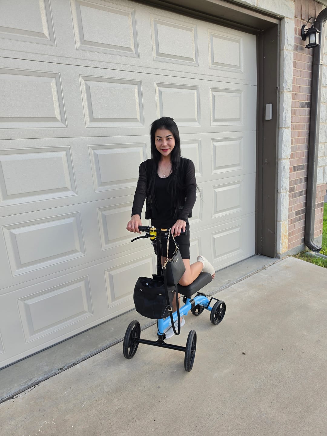 Customer photo review of MT-9251 Best Value Steerable Medical Knee Walker with 10" Wheels