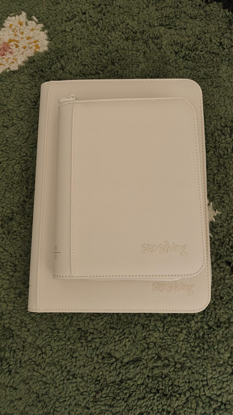 Customer photo review of White Plaid 4/9/12-Pocket PU Binder