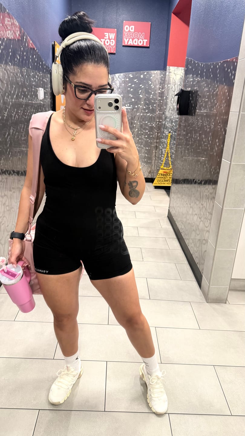 Customer photo review of W7002 - Curve Seamless Romper