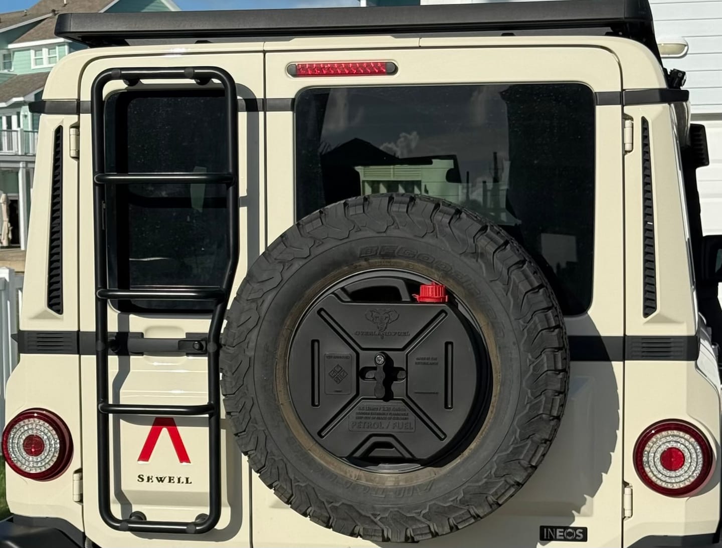 Customer photo review of Grenadier Spare Tire Rotopax Mounting Kit