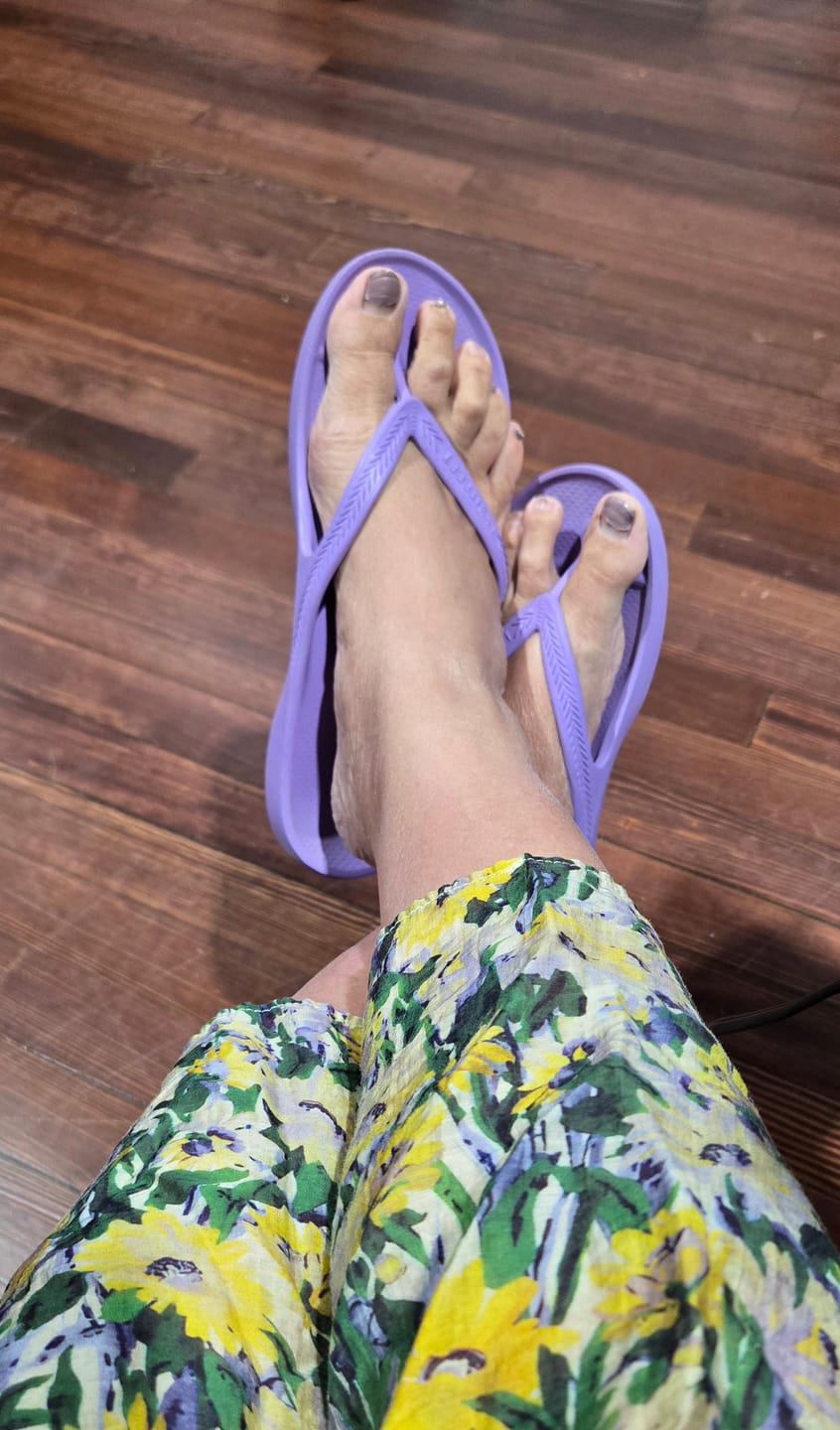 Customer photo review of Lavender - Lightfeet Arch Support Flip Flops