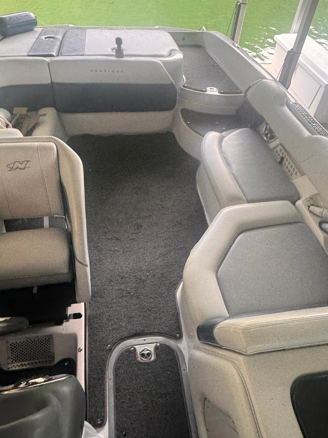 Customer photo review of 2004-2007 Nautique SV 211 Snap in Boat Carpet