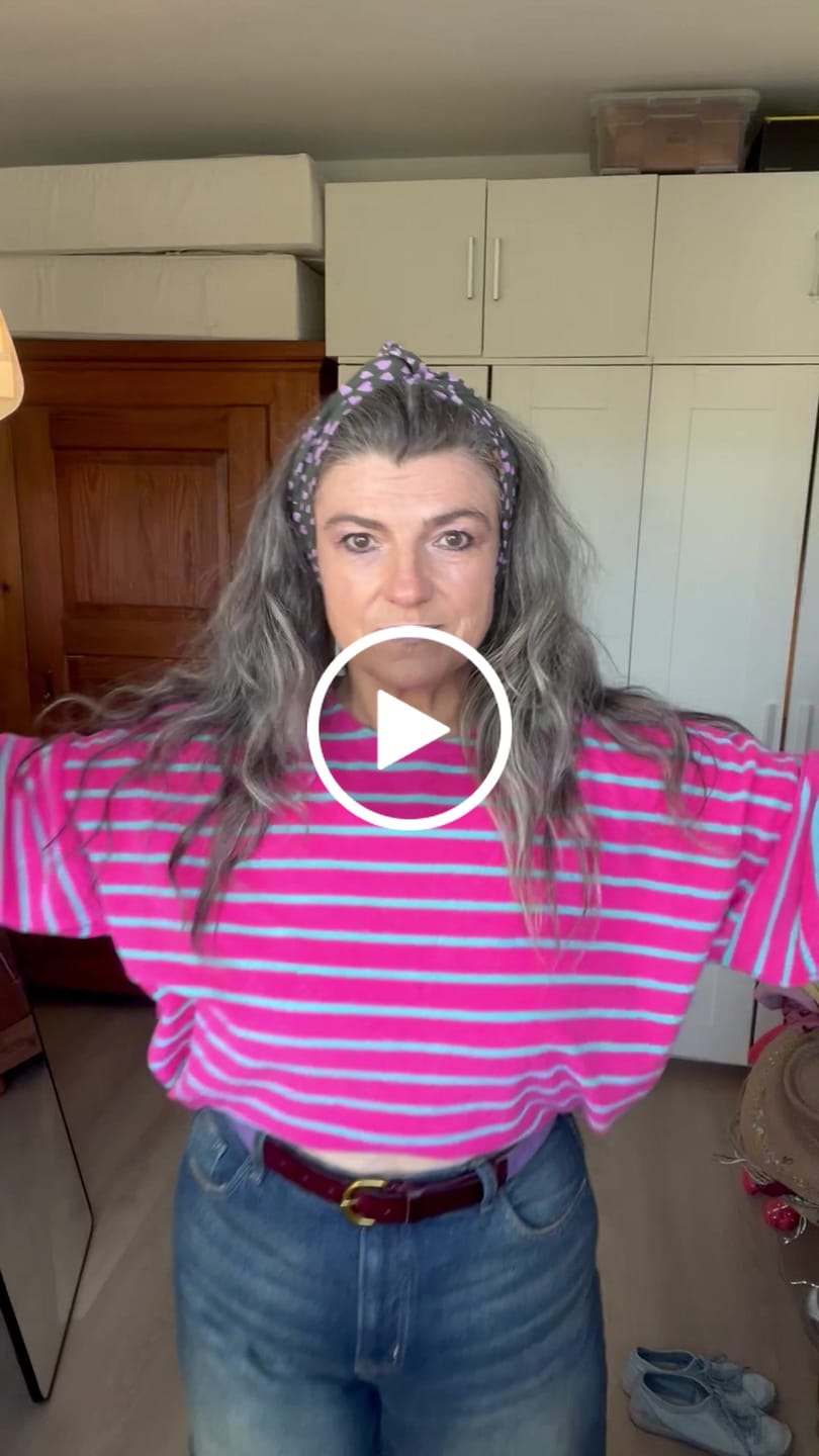 Customer video review of Sammy | Oversized Sweatshirt mit Raffung am Ärmel | VIP