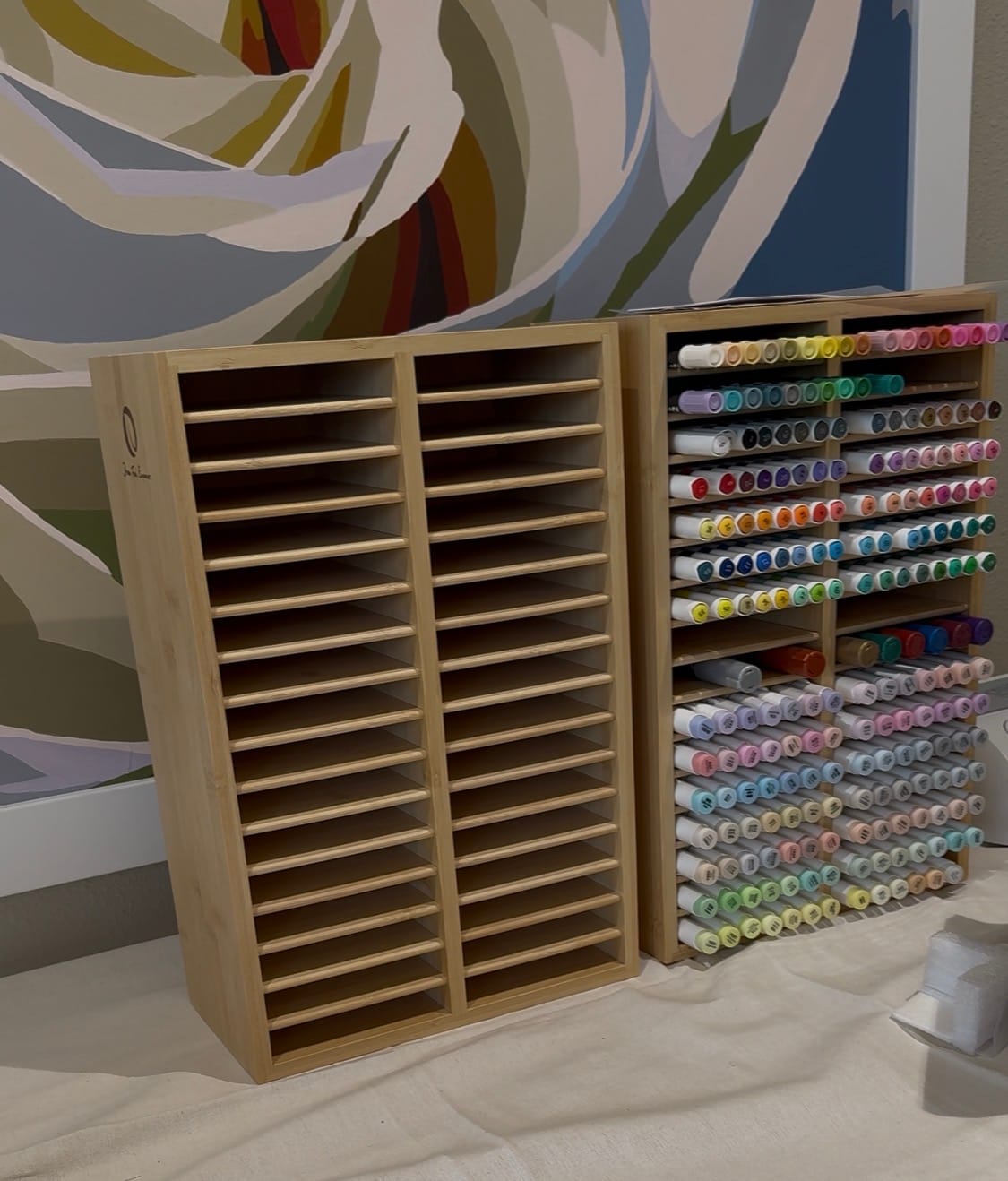 Customer photo review of Ohuhu Bamboo Marker Organizer