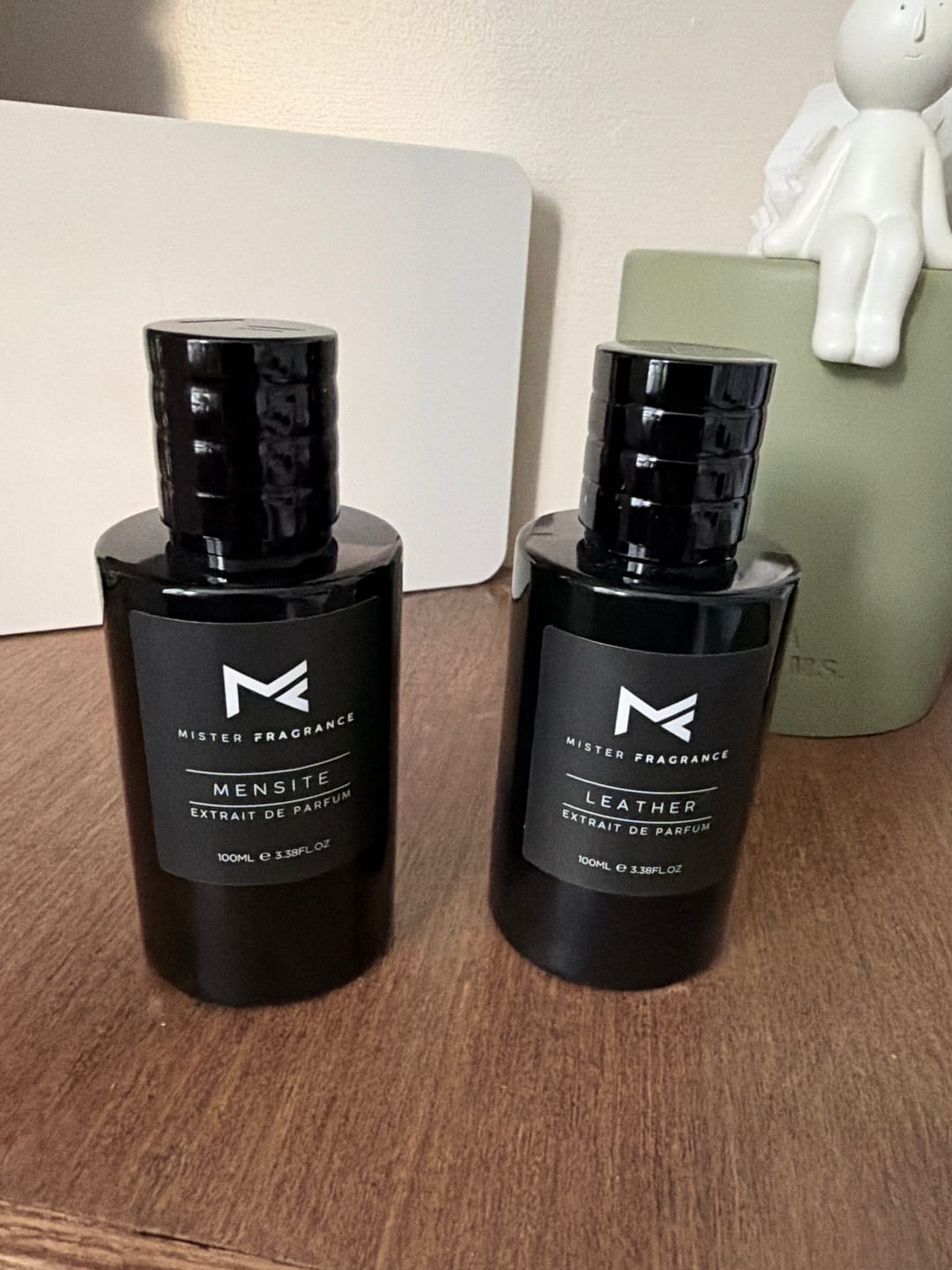 Customer photo review of Leather