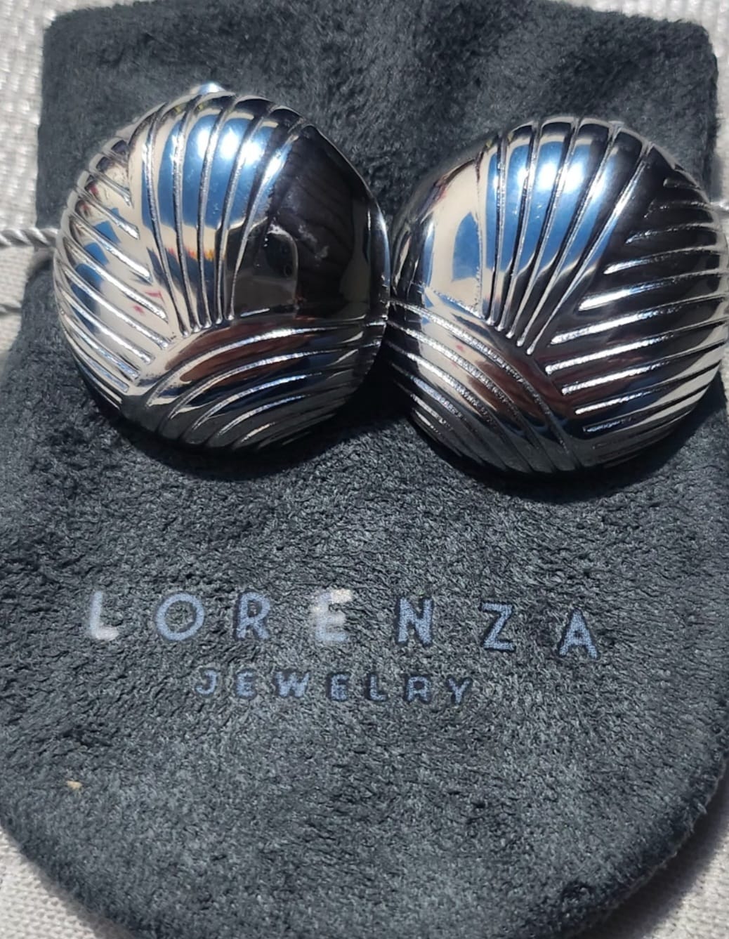 Customer photo review of Par Arete Circulo Con Lineas