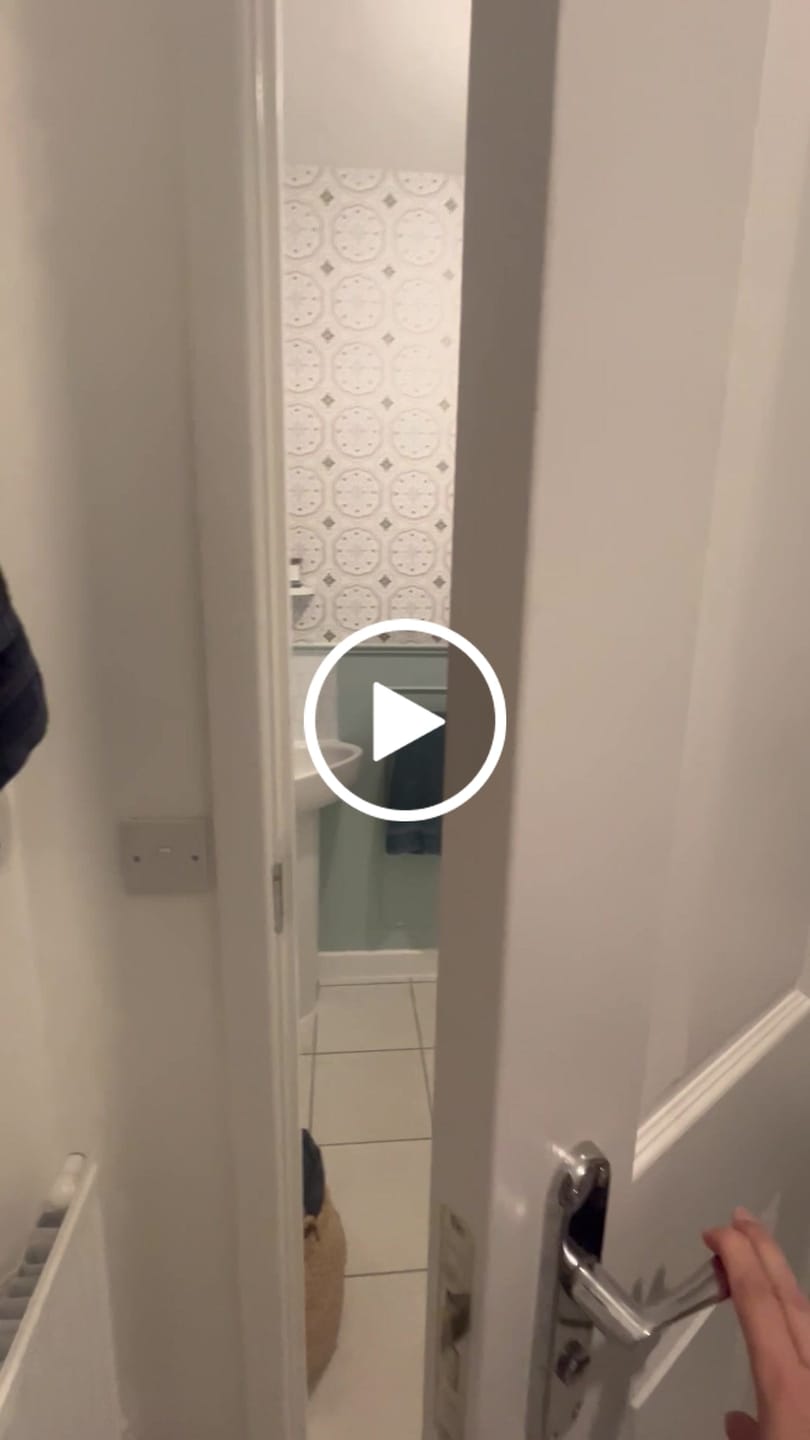 Customer video review of Sierra - Moroccan Tiles Inspired Wallpaper
