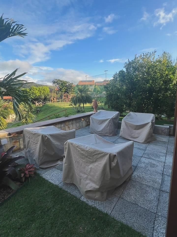 Customer photo review of Capa para Móveis de Jardim Oxford 420D Bege Impermeável